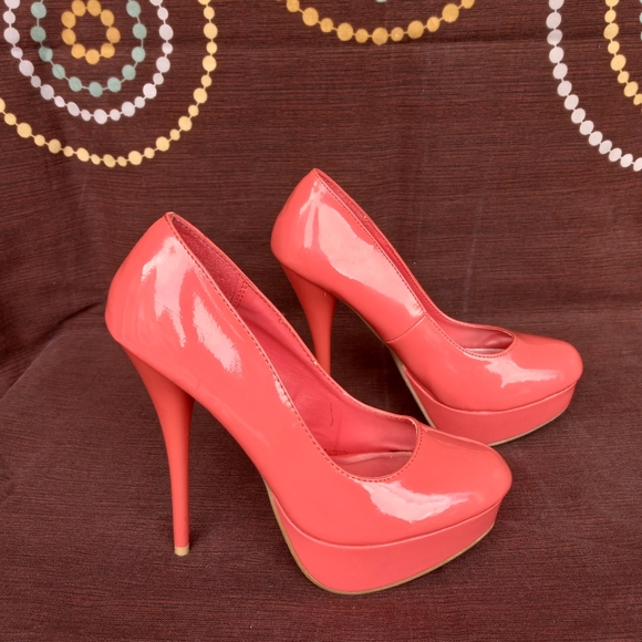 Charlotte Russe Shoes - Picture 2 of 6